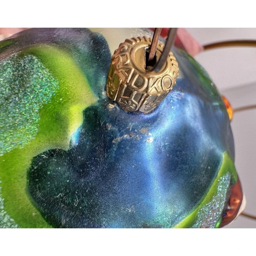 Christopher Radko United We Stand Christmas Ornament World Holding‎ Hands 1999